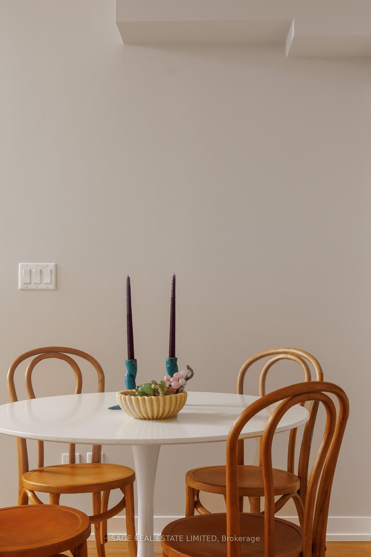 36 Howard Park Avenue, Unit 707 - Photo 18