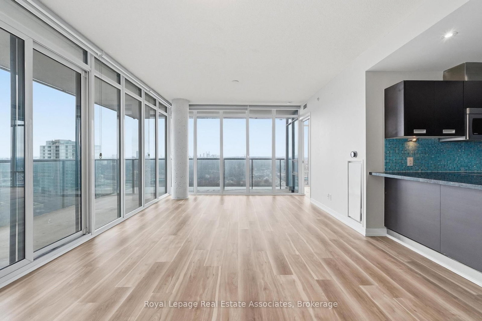 90 Park Lawn Road, Unit 2116 - Photo 11