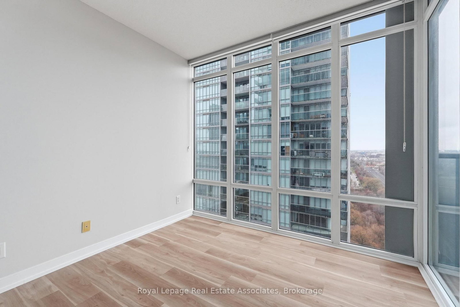 90 Park Lawn Road, Unit 2116 - Photo 13