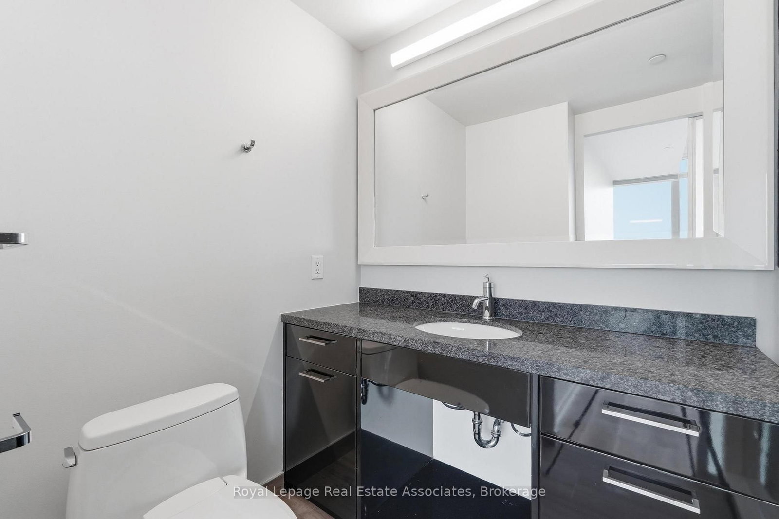 90 Park Lawn Road, Unit 2116 - Photo 19