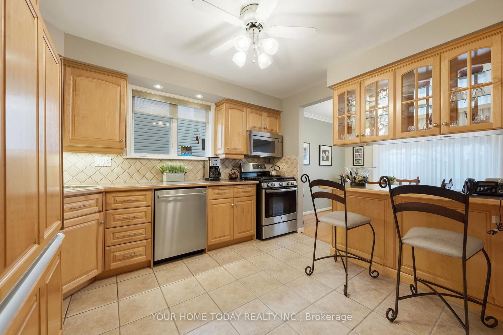 Detached House for sale at 51 Faludon Drive, Halton Hills, Ontario, L7G 1H8 - Georgetown - MLS: W12990074