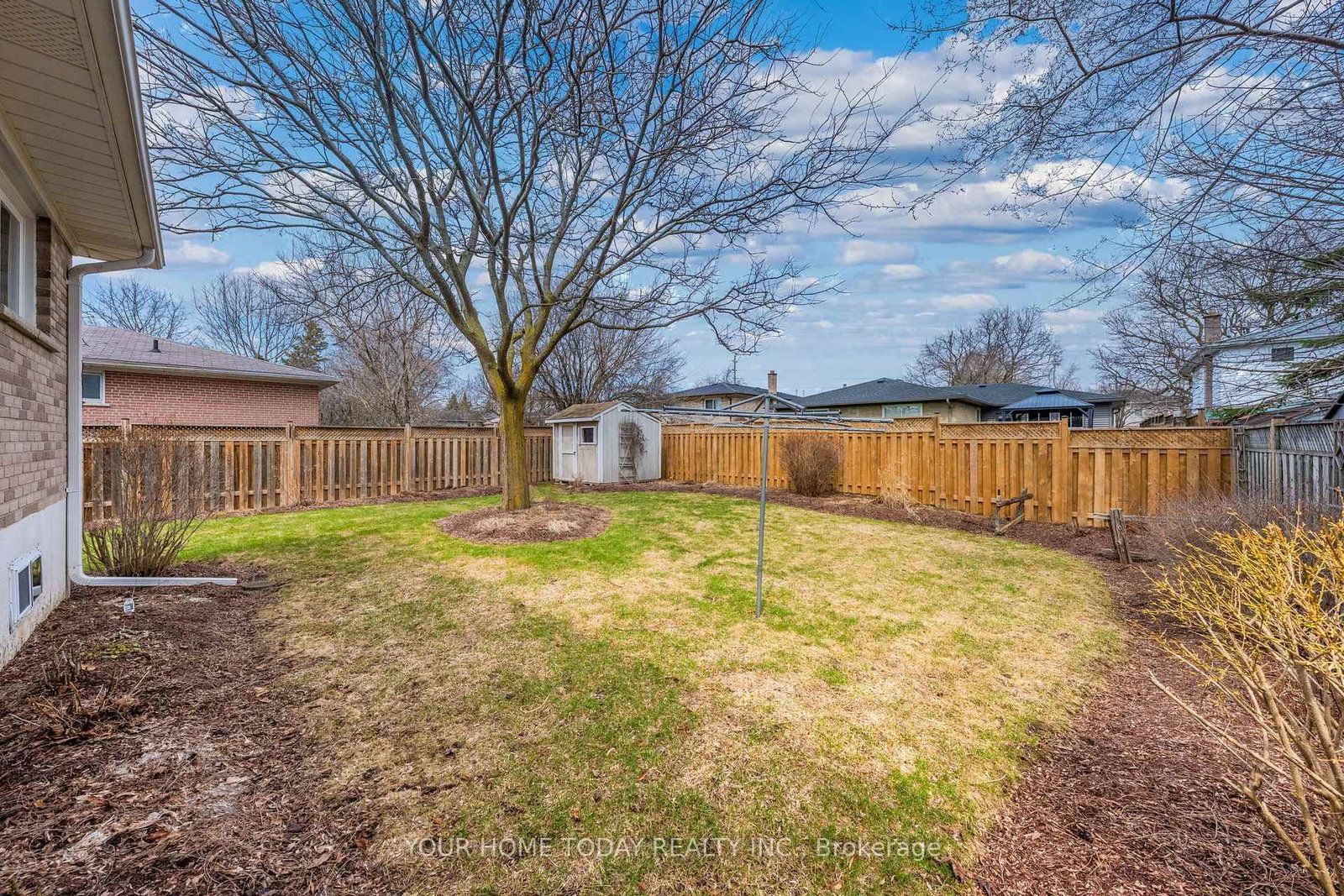 Detached House for sale at 51 Faludon Drive, Halton Hills, Ontario, L7G 1H8 - Georgetown - MLS: W12990074