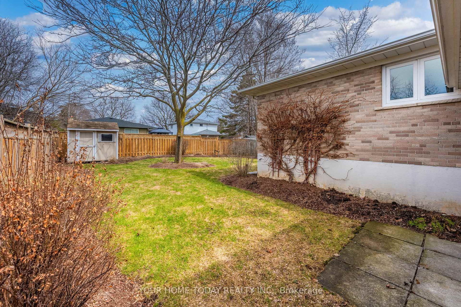 Detached House for sale at 51 Faludon Drive, Halton Hills, Ontario, L7G 1H8 - Georgetown - MLS: W12990074