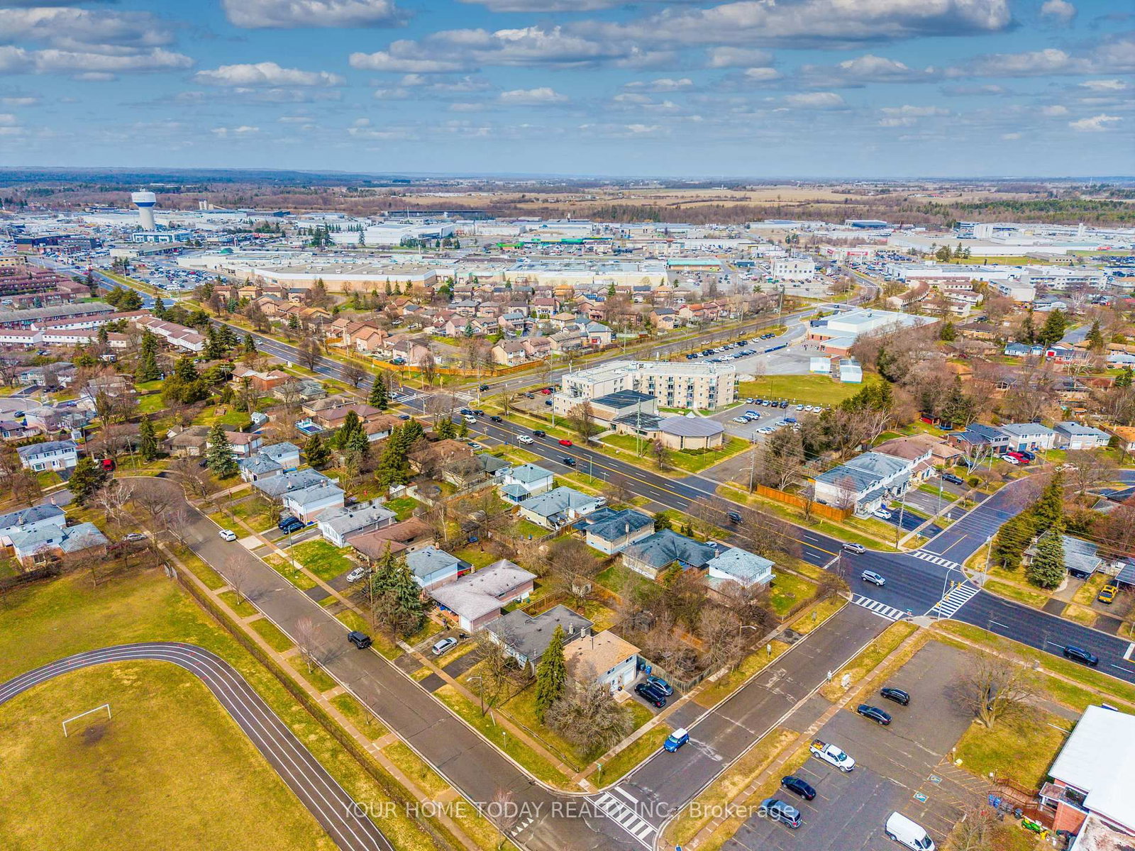 Detached House for sale at 51 Faludon Drive, Halton Hills, Ontario, L7G 1H8 - Georgetown - MLS: W12990074