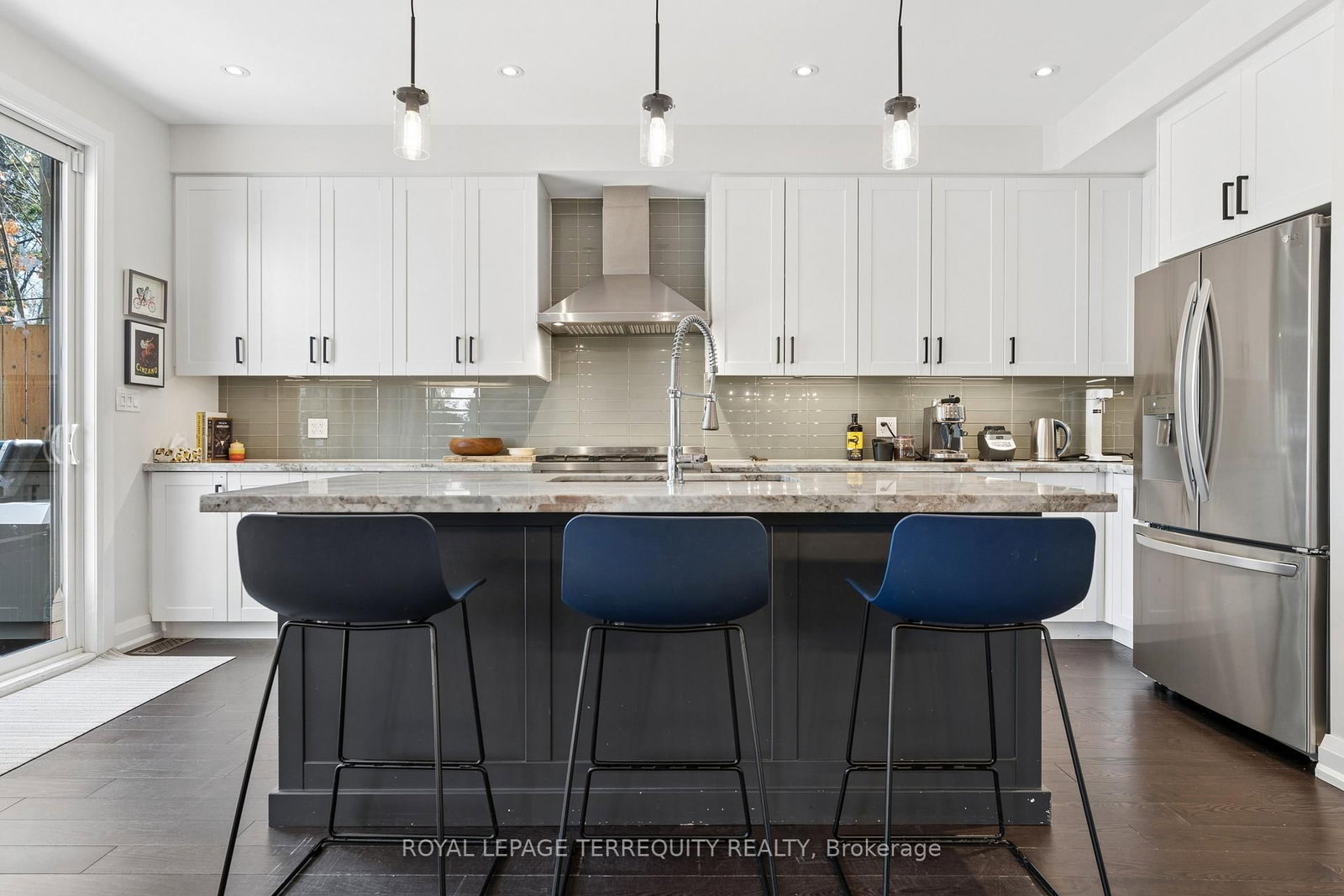 Detached House for sale at 83 Humbercrest Boulevard, Toronto, Ontario, M6S 4L2 - Lambton Baby Point - MLS: W12990212