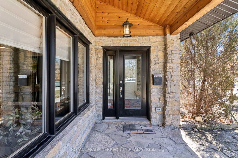 83 Humbercrest Blvd, Toronto, M6S 4L2 | Image 2