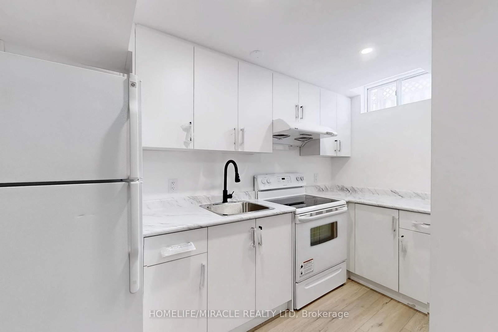 Detached House for sale at 14 Rodwell Court, Brampton, Ontario, L6Y 4G7 - Fletcher's Creek South - MLS: W12990218