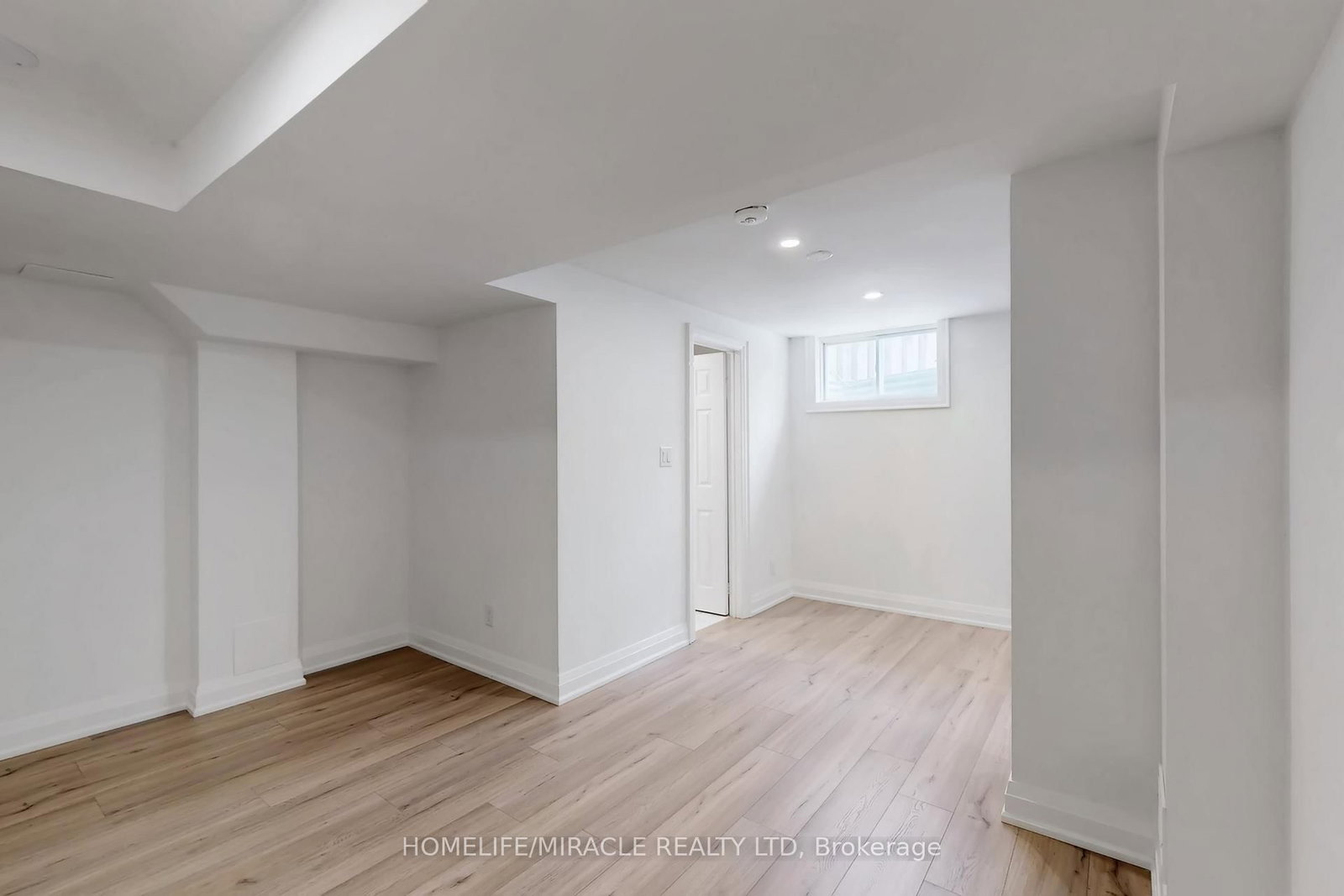 Detached House for sale at 14 Rodwell Court, Brampton, Ontario, L6Y 4G7 - Fletcher's Creek South - MLS: W12990218