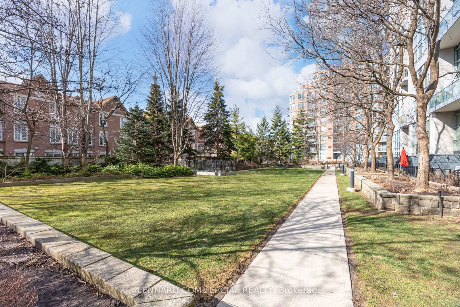 200 Manitoba Street, Unit 417 - Photo 25