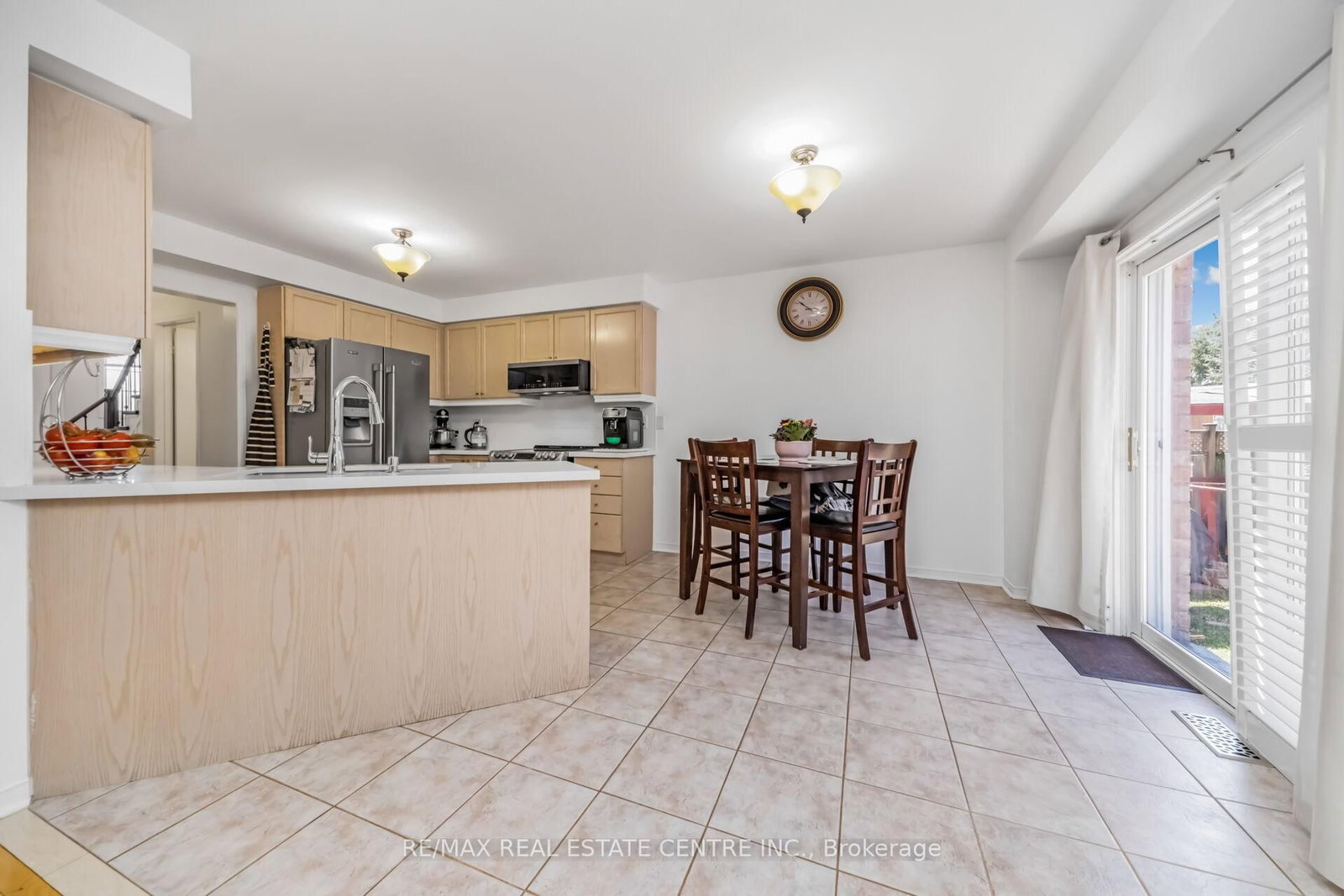 Detached House for sale at 22 Mistycreek Crescent, Brampton, Ontario, L7A 3E8 - Fletcher's Meadow - MLS: W12990384