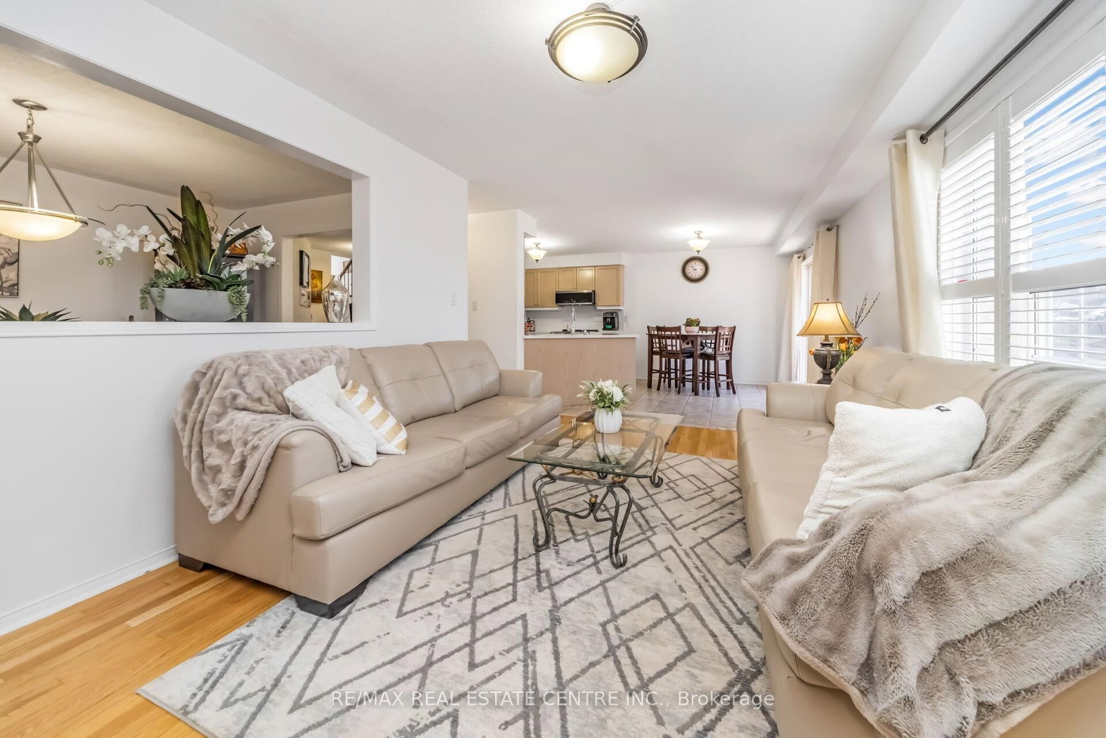 Detached House for sale at 22 Mistycreek Crescent, Brampton, Ontario, L7A 3E8 - Fletcher's Meadow - MLS: W12990384