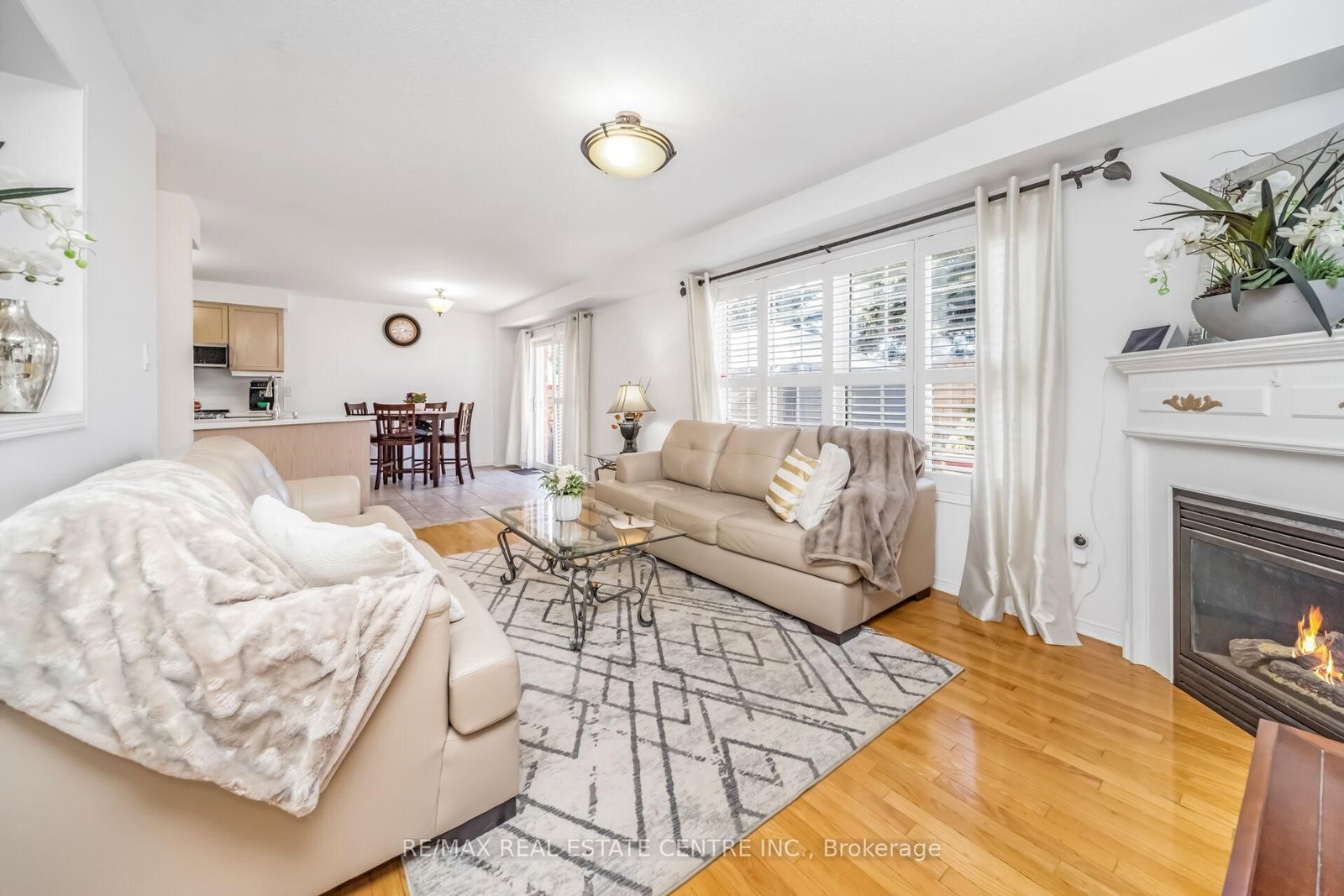 Detached House for sale at 22 Mistycreek Crescent, Brampton, Ontario, L7A 3E8 - Fletcher's Meadow - MLS: W12990384