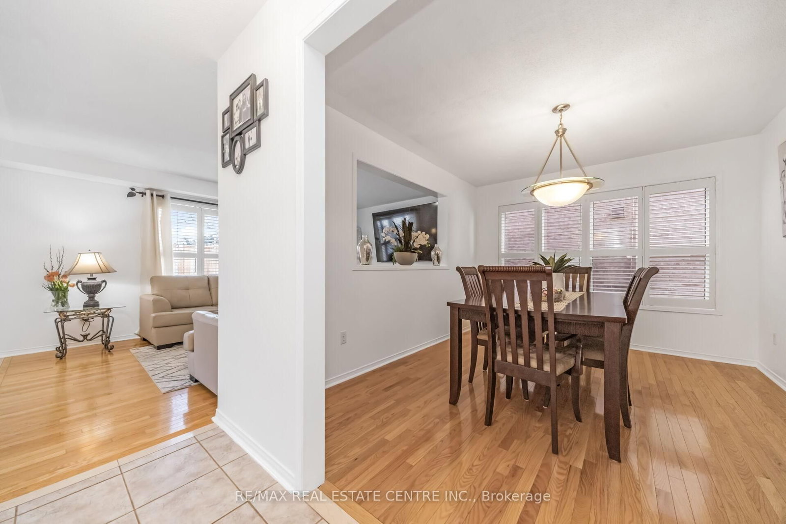 Detached House for sale at 22 Mistycreek Crescent, Brampton, Ontario, L7A 3E8 - Fletcher's Meadow - MLS: W12990384