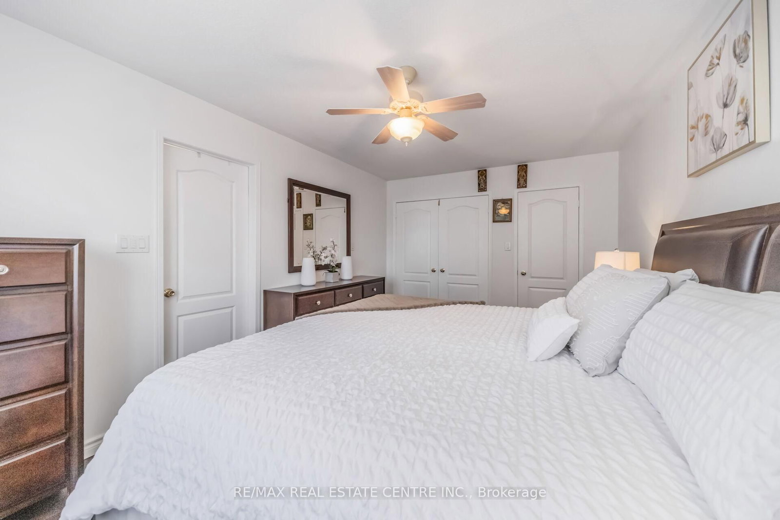 Detached House for sale at 22 Mistycreek Crescent, Brampton, Ontario, L7A 3E8 - Fletcher's Meadow - MLS: W12990384