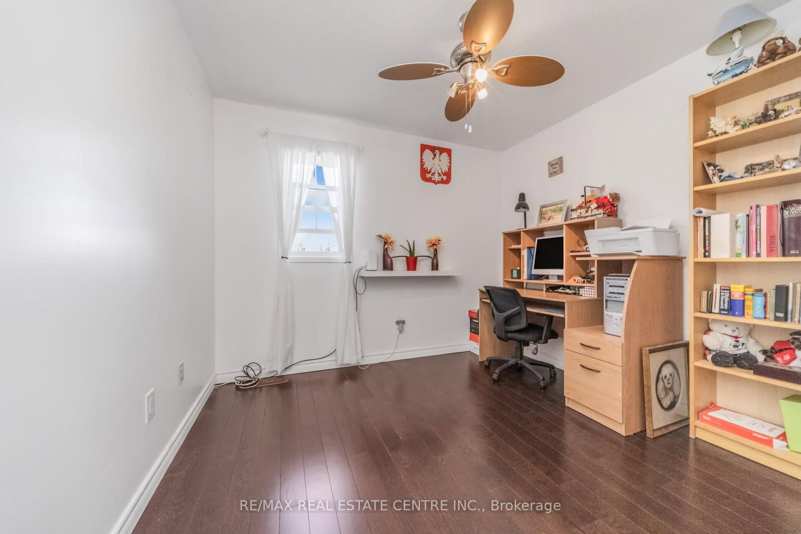 Detached House for sale at 22 Mistycreek Crescent, Brampton, Ontario, L7A 3E8 - Fletcher's Meadow - MLS: W12990384