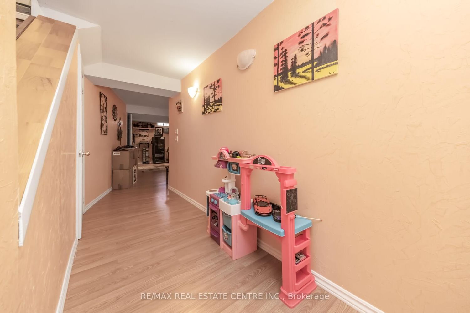 Detached House for sale at 22 Mistycreek Crescent, Brampton, Ontario, L7A 3E8 - Fletcher's Meadow - MLS: W12990384