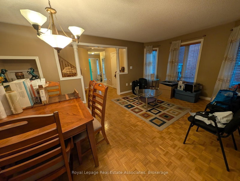 Upper - 122 Pressed Brick Dr, Brampton, L6V 4K4 | Image 2
