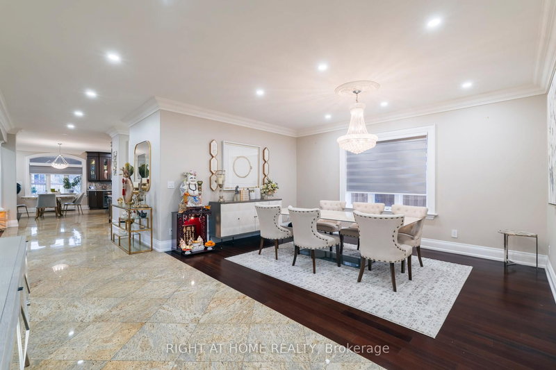 99 Fairview Rd W, Mississauga, L5B 1K7 | Image 3