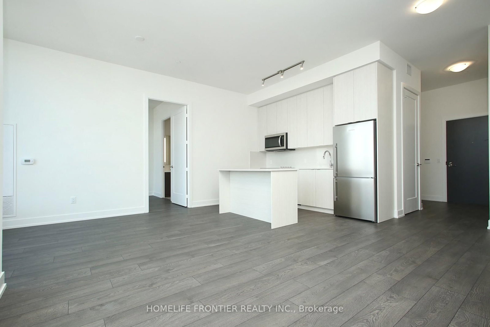 5 Mabelle Avenue, Unit PH36 - Photo 13