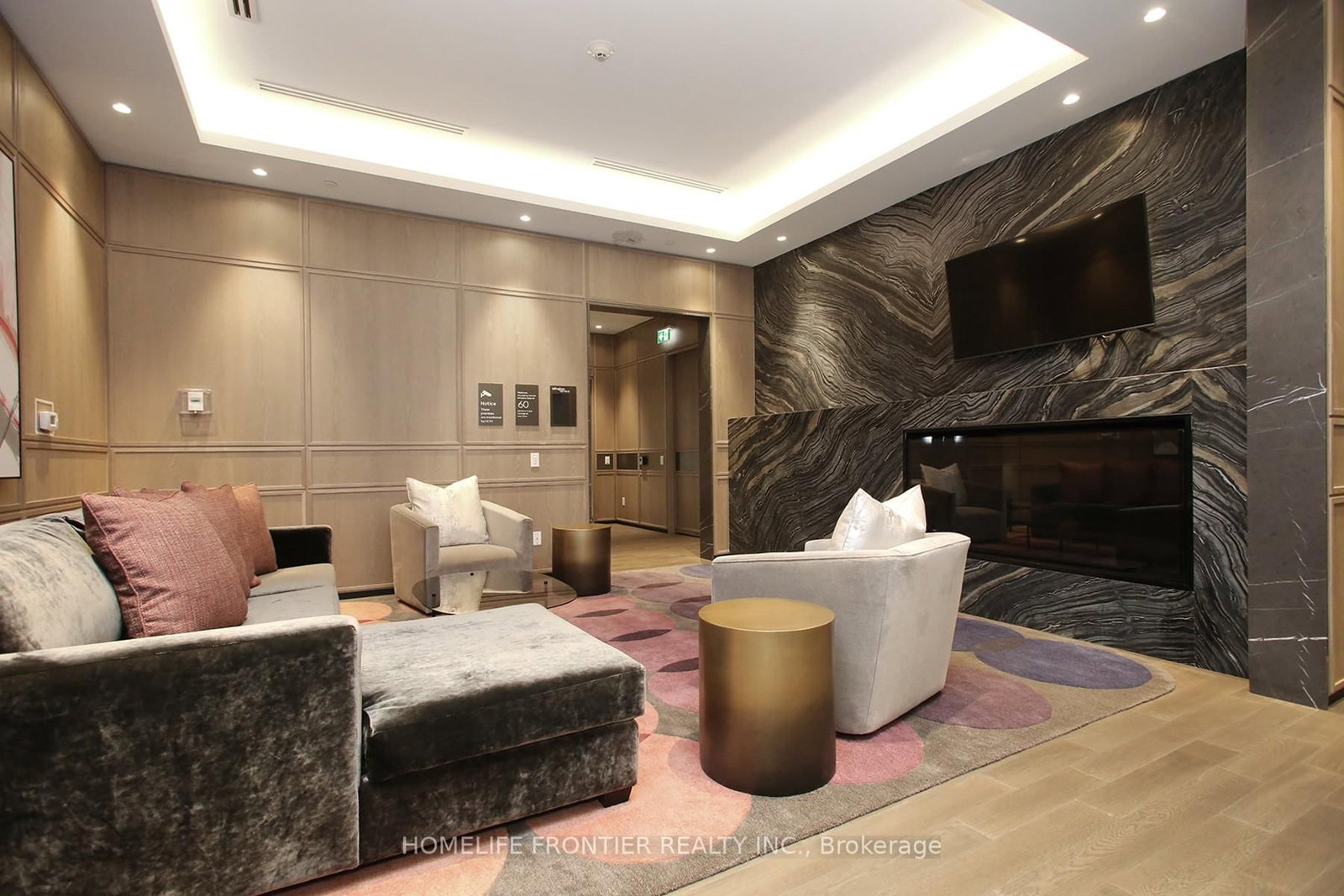 5 Mabelle Avenue, Unit PH36 - Photo 35