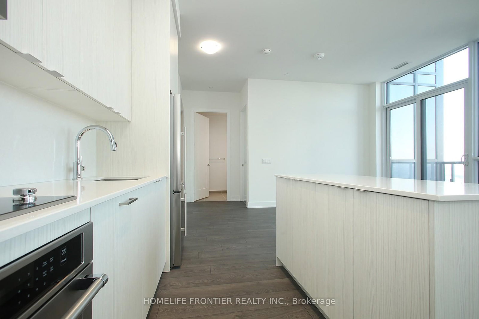 5 Mabelle Avenue, Unit PH36 - Photo 9