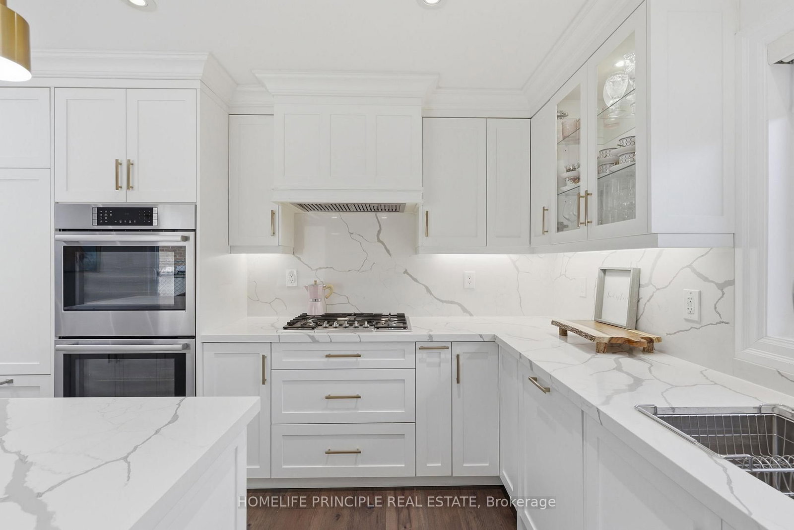 101 Renault Crescent - Photo 16