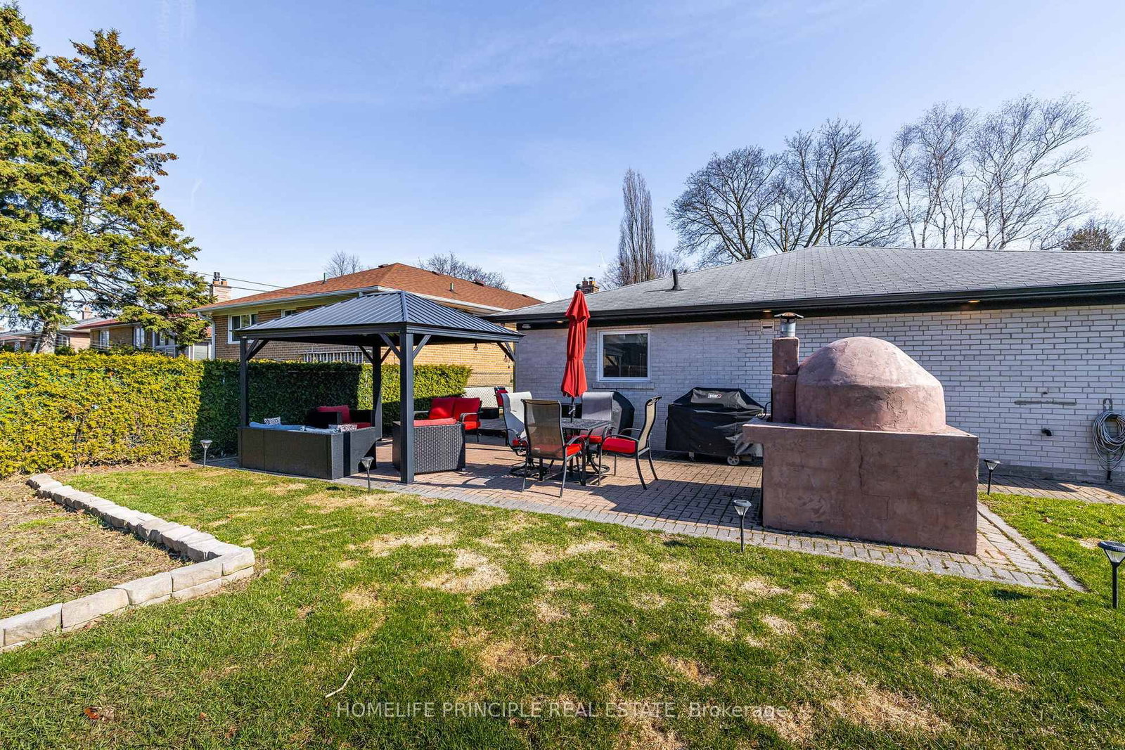 101 Renault Crescent - Photo 34