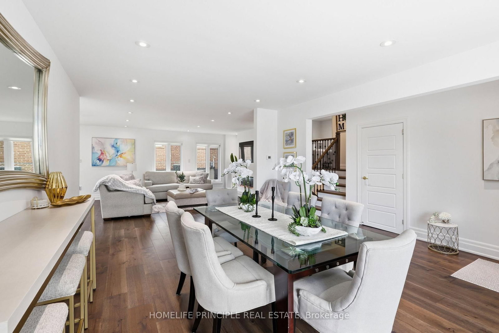 101 Renault Crescent - Photo 6