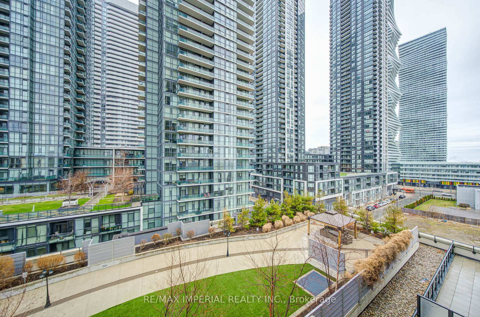 4055 Parkside Village Drive, Unit 721 - Photo 44