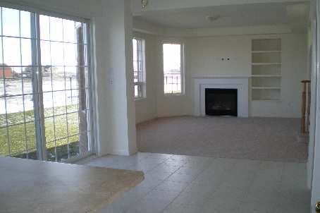 13 Bonavista Dr, Brampton, L6X0N2 | Image 2