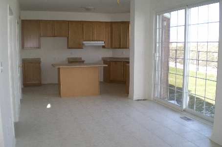 13 Bonavista Dr, Brampton, L6X0N2 | Image 3