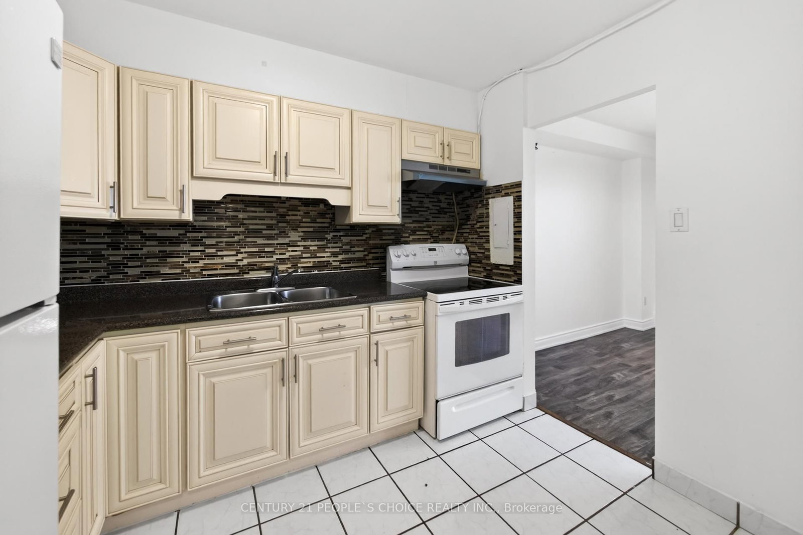 3390 Weston Road, Unit 902 - Photo 19