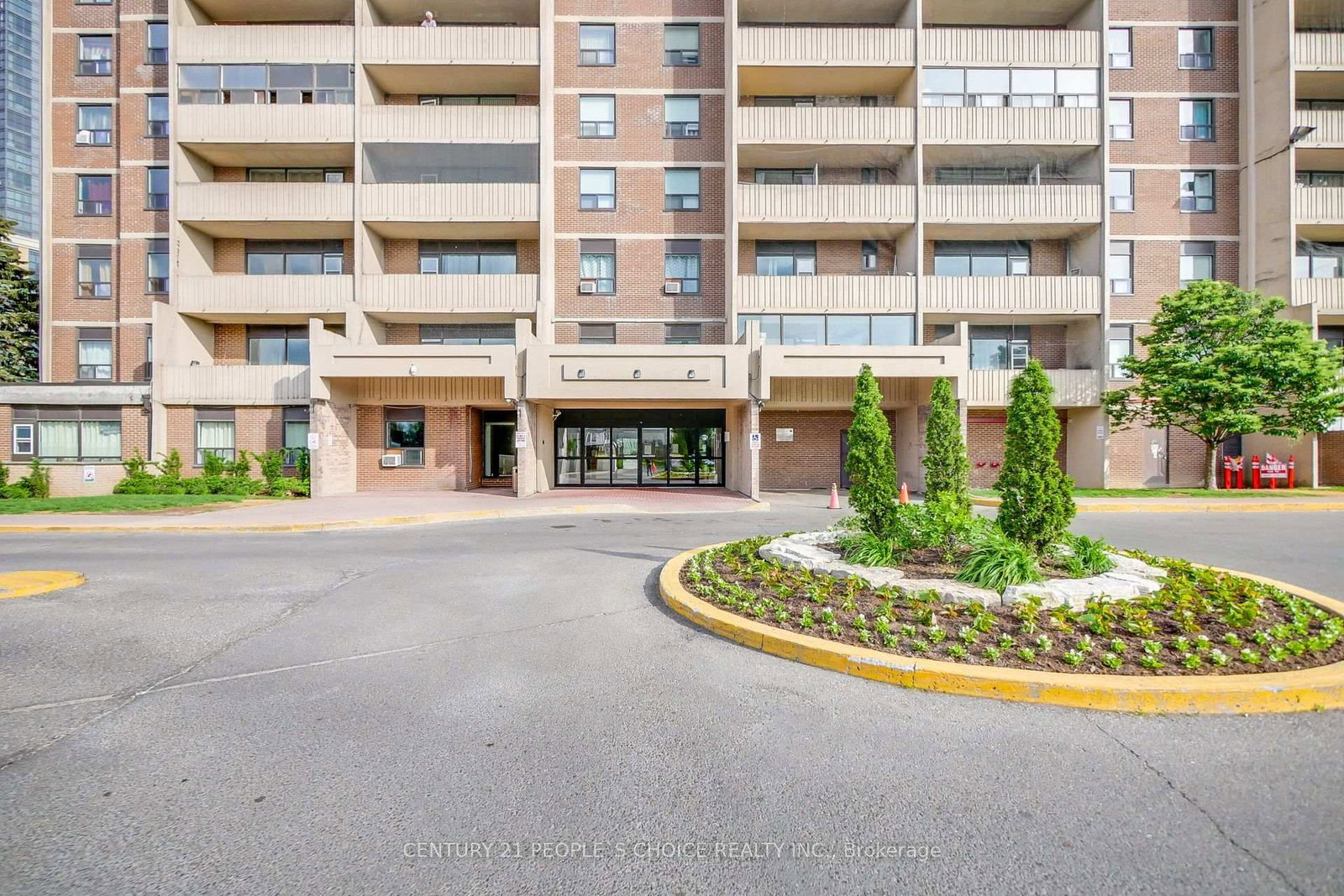 3390 Weston Road, Unit 902 - Photo 2