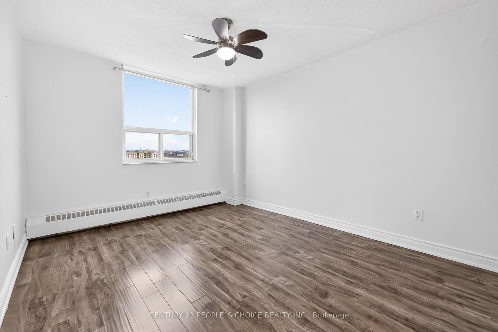 3390 Weston Road, Unit 902 - Photo 24