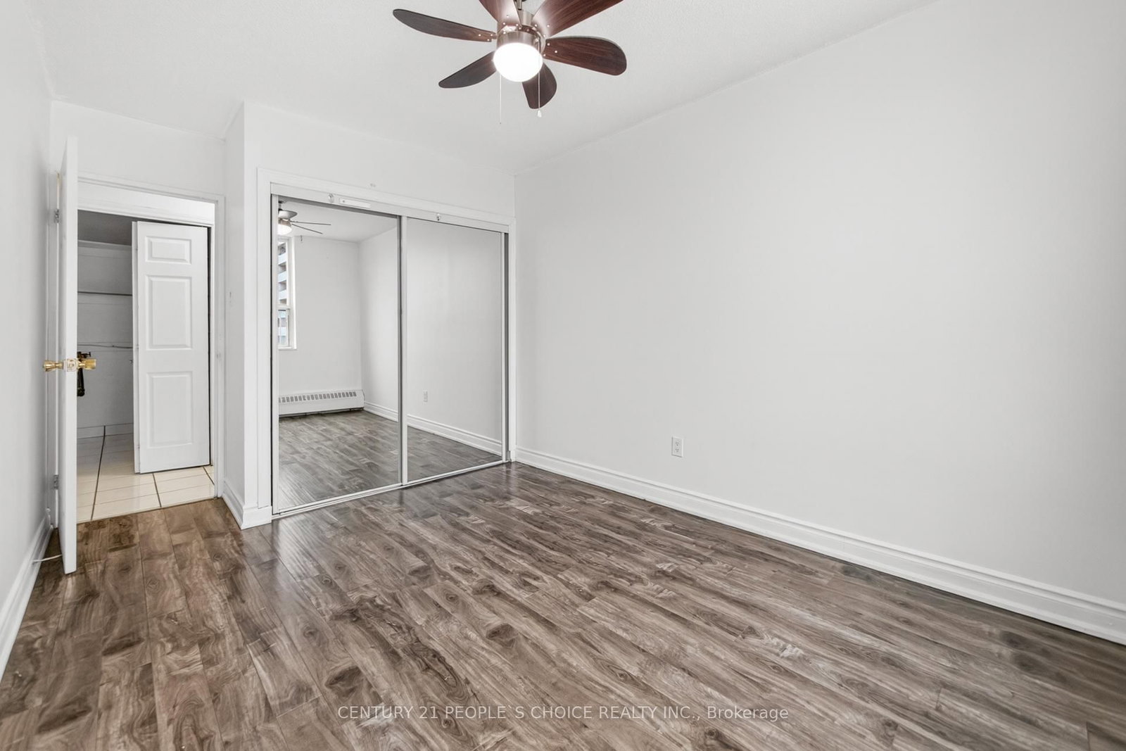 3390 Weston Road, Unit 902 - Photo 28