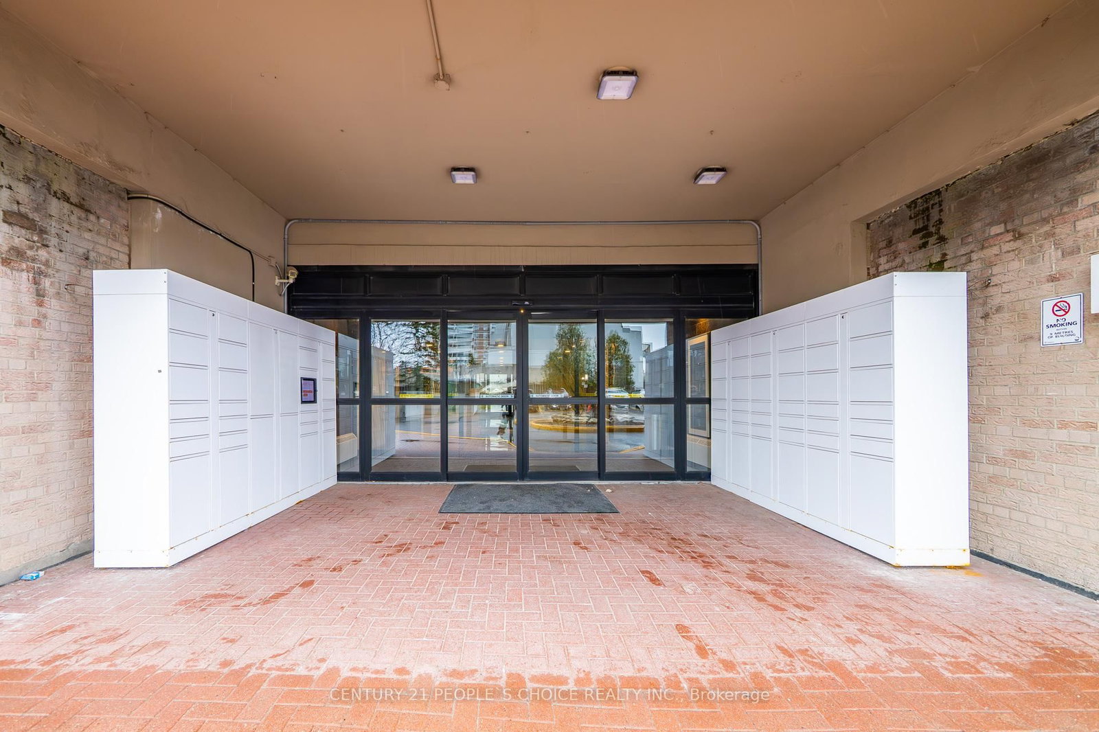 3390 Weston Road, Unit 902 - Photo 3