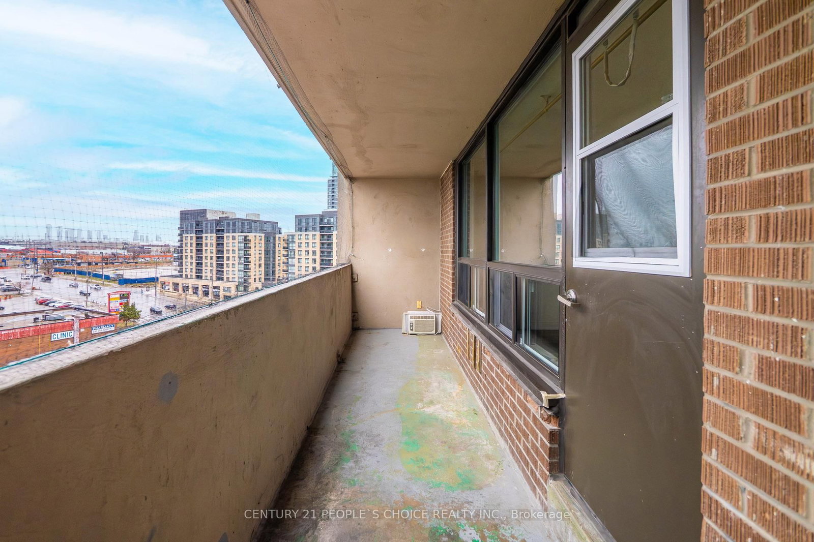 3390 Weston Road, Unit 902 - Photo 32