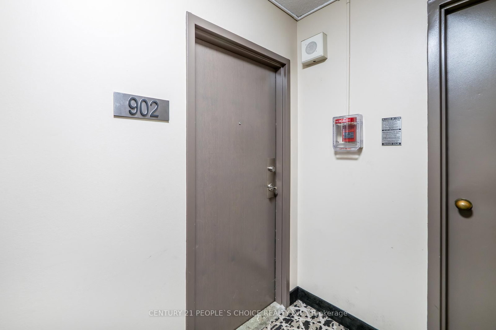 3390 Weston Road, Unit 902 - Photo 8