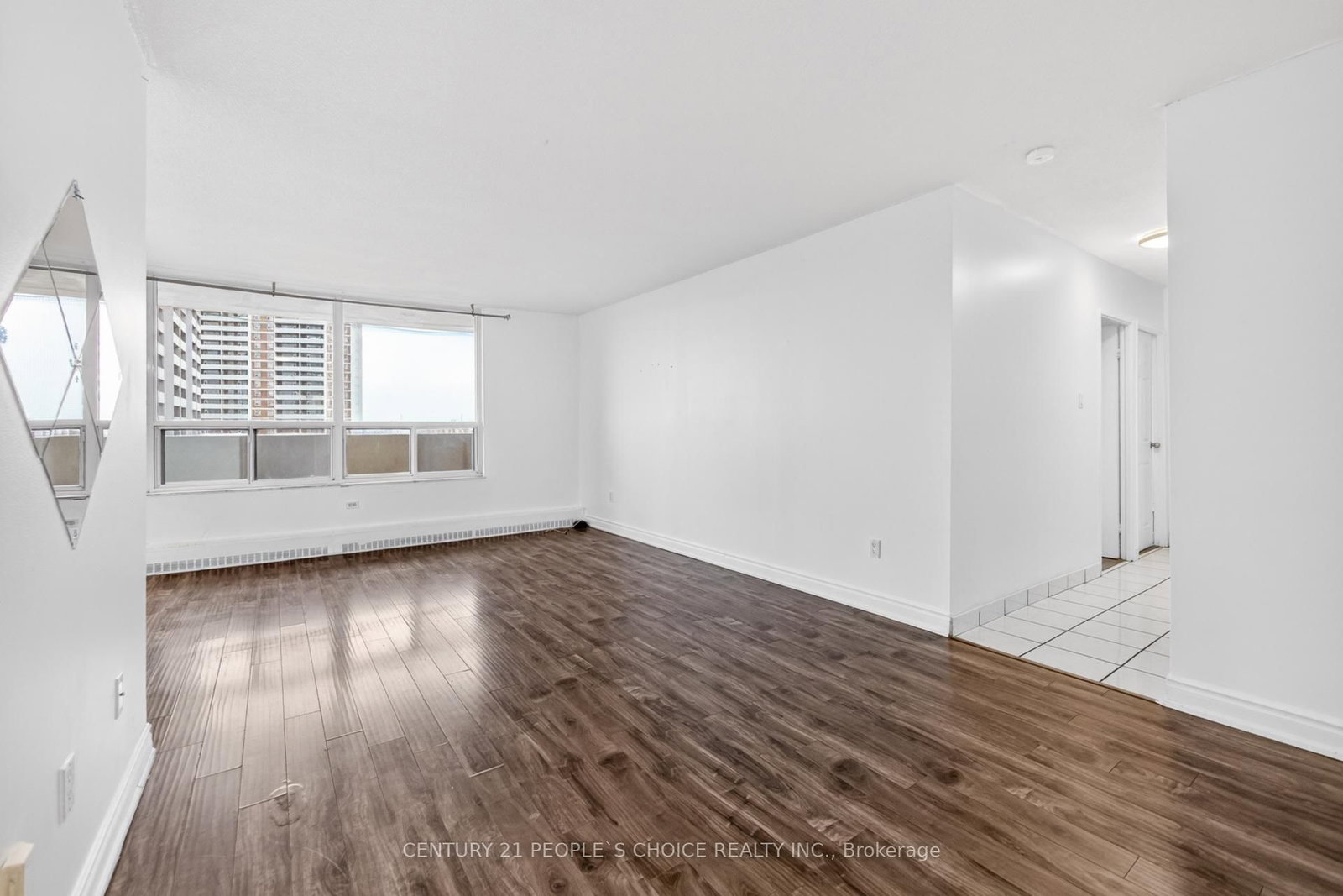 3390 Weston Road, Unit 902 - Photo 9