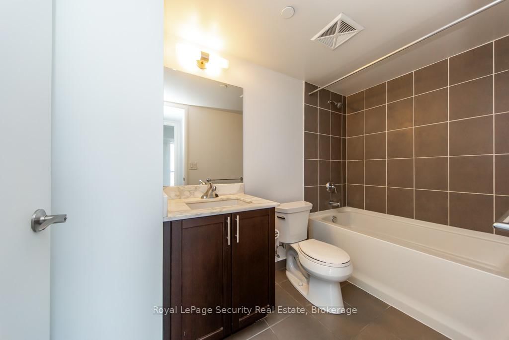 800 Lawrence Avenue W, Unit 1121 - Photo 30