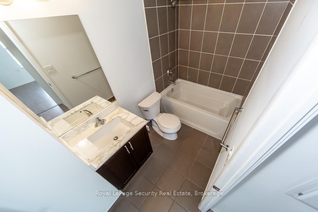 800 Lawrence Avenue W, Unit 1121 - Photo 31