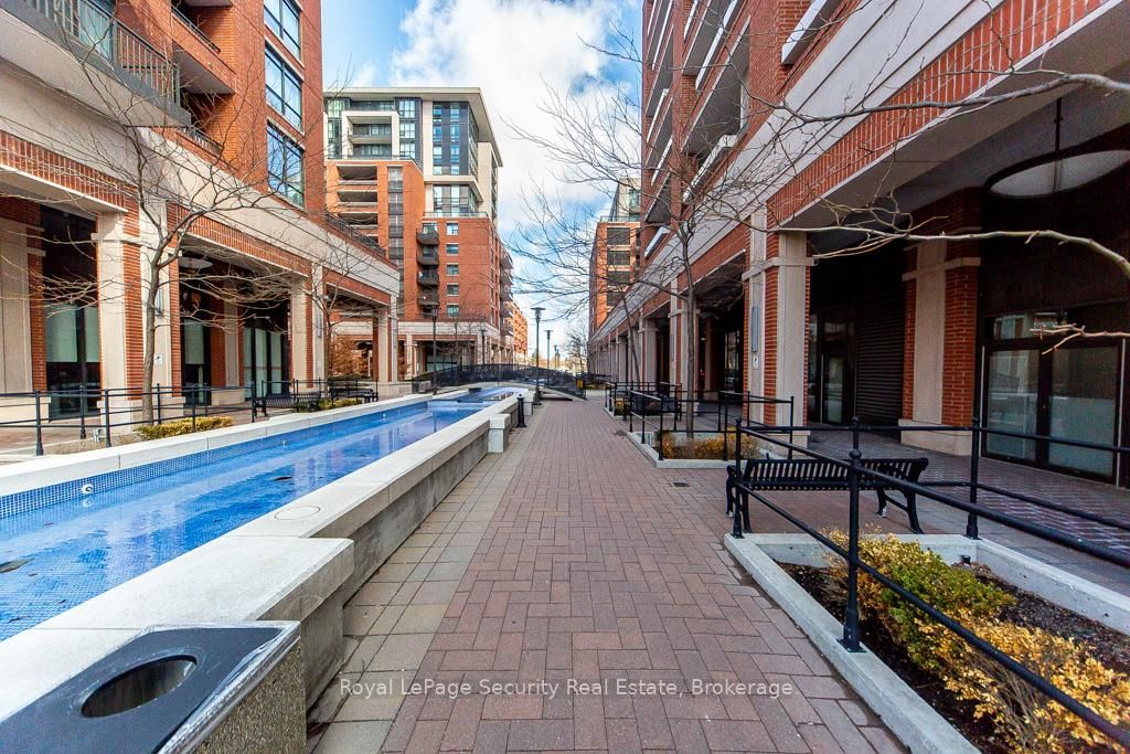 800 Lawrence Avenue W, Unit 1121 - Photo 42