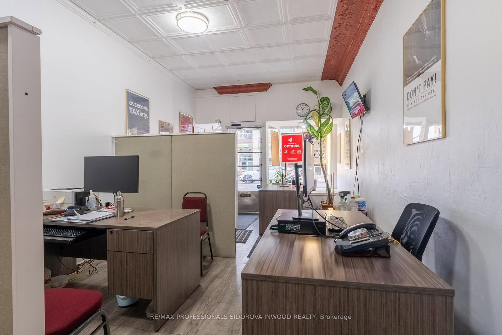 1665 Bloor Street W - Photo 8