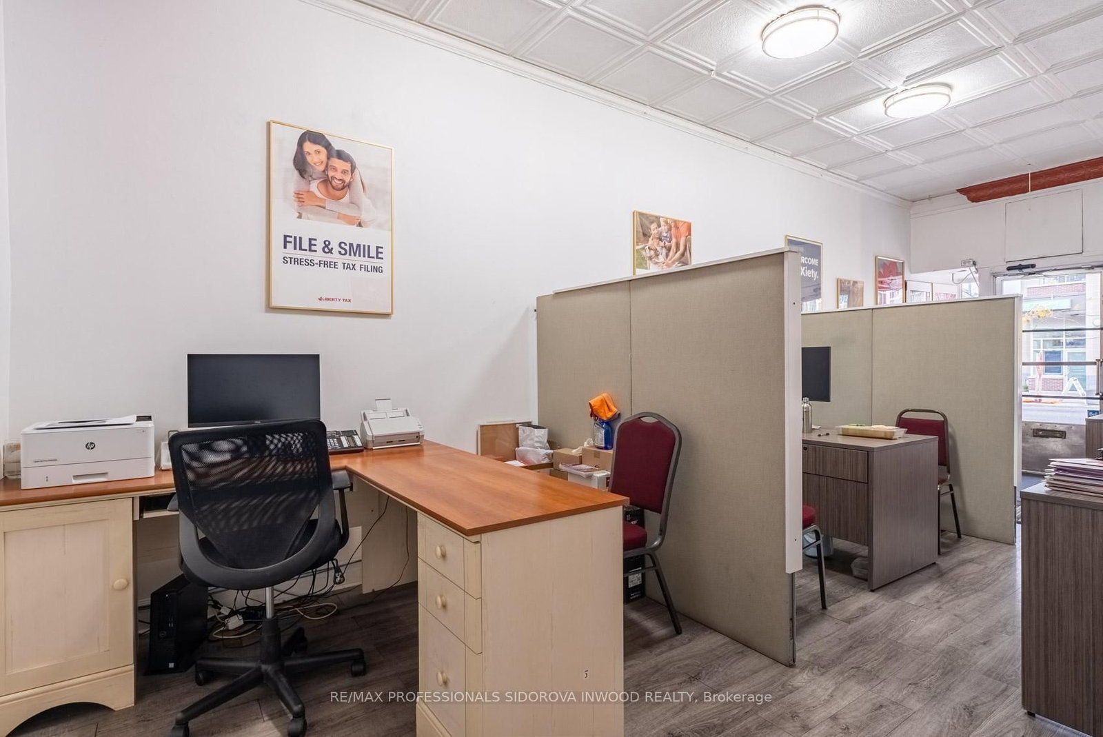 1665 Bloor Street W - Photo 9