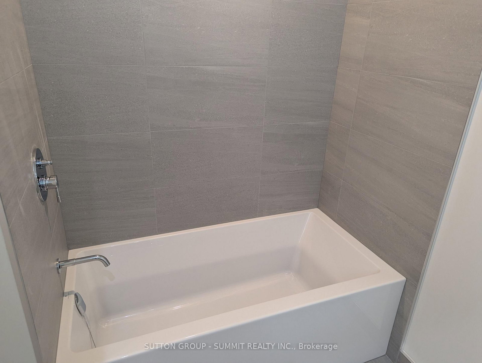 322 Dupont Street, Unit 410 - Photo 14