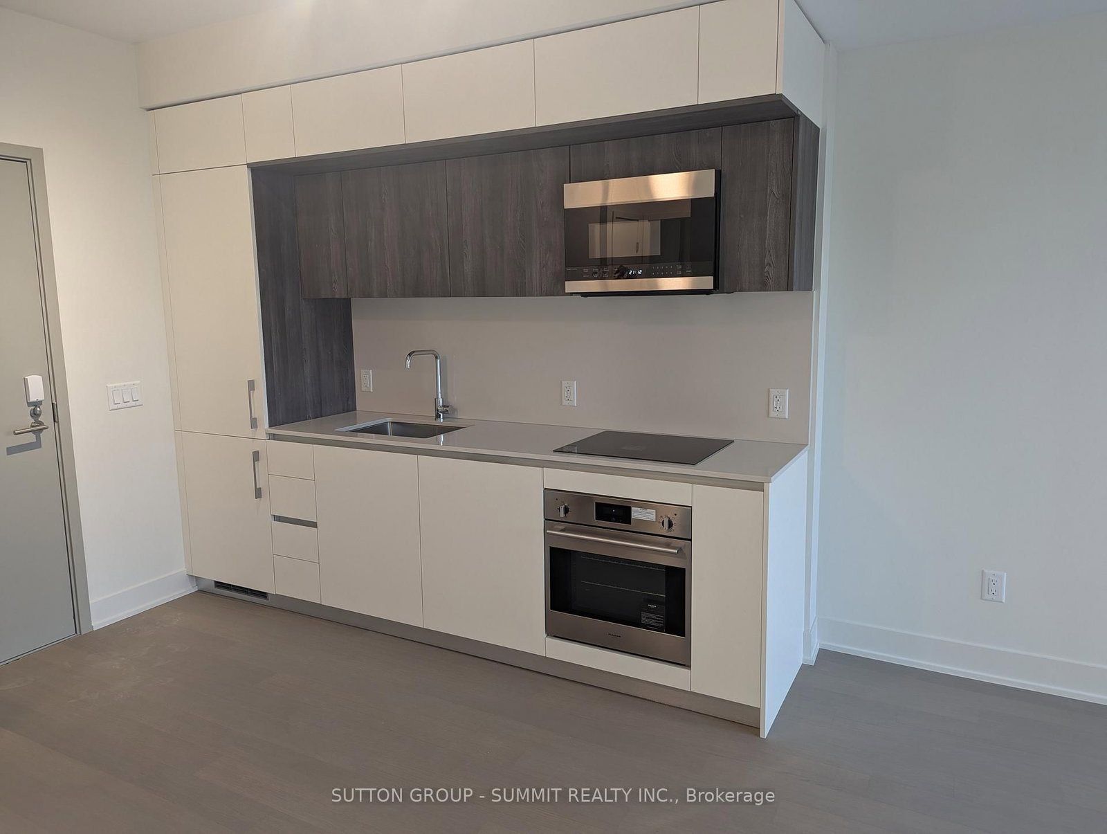 322 Dupont Street, Unit 410 - Photo 9