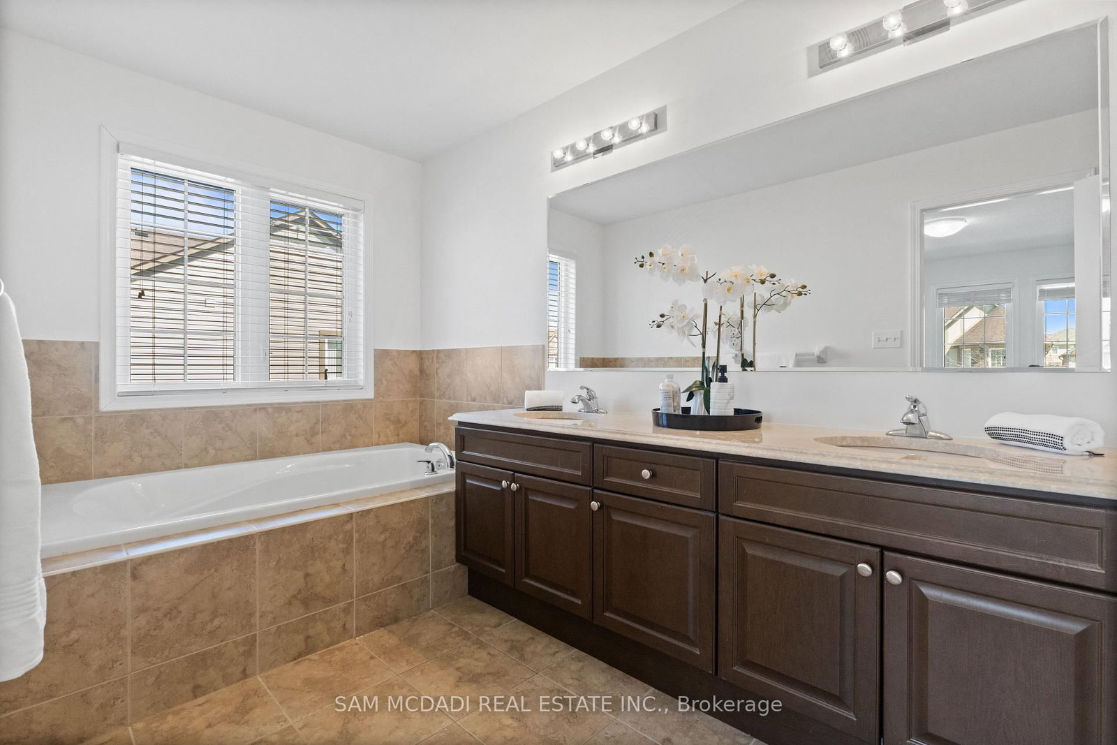 Detached House for sale at 35 Haverty Trail, Brampton, Ontario, L7A 0S2 - Northwest Brampton - MLS: W12990772