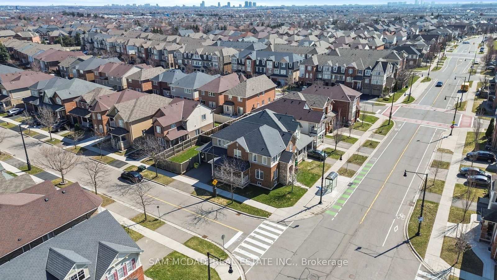 Detached House for sale at 35 Haverty Trail, Brampton, Ontario, L7A 0S2 - Northwest Brampton - MLS: W12990772