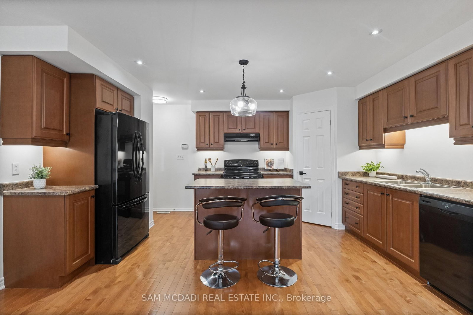 Detached House for sale at 35 Haverty Trail, Brampton, Ontario, L7A 0S2 - Northwest Brampton - MLS: W12990772