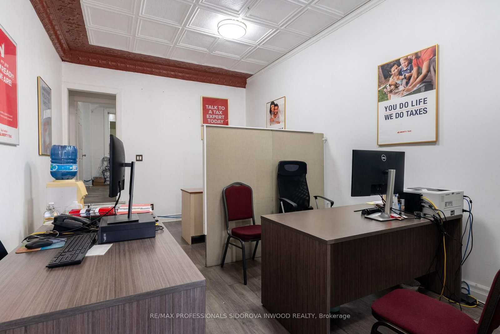 1665 Bloor Street W - Photo 7